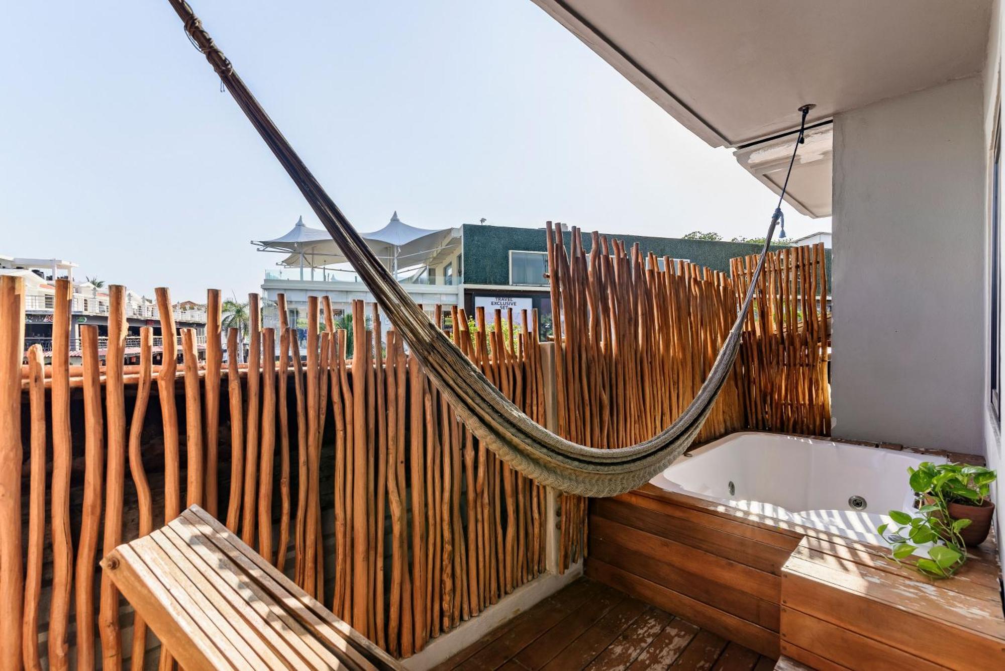 Caribbean Paradise Hotel & Spa - 5Th Avenue Playa del Carmen Exterior foto